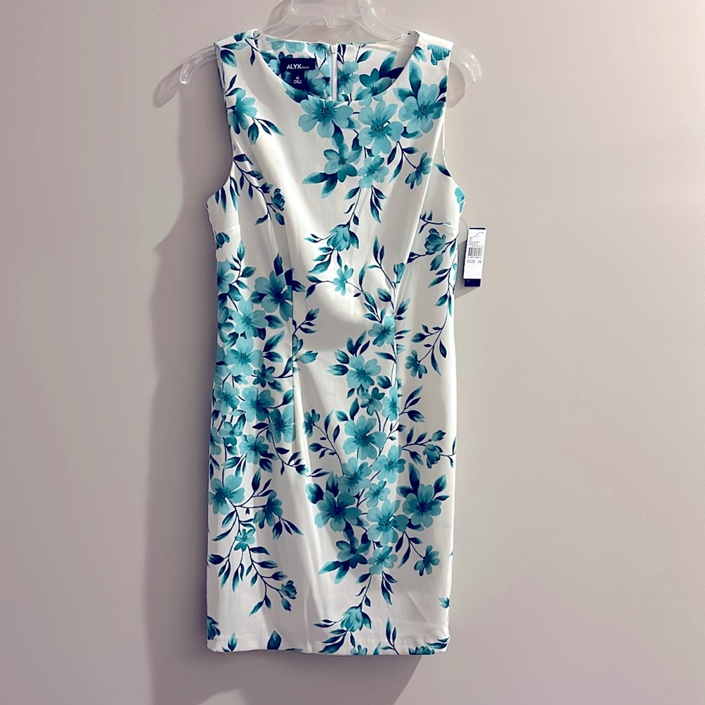 ALYZ dress. NWT. Size 10.